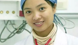 吃瓜女医师,吃瓜女医生的医术与人生